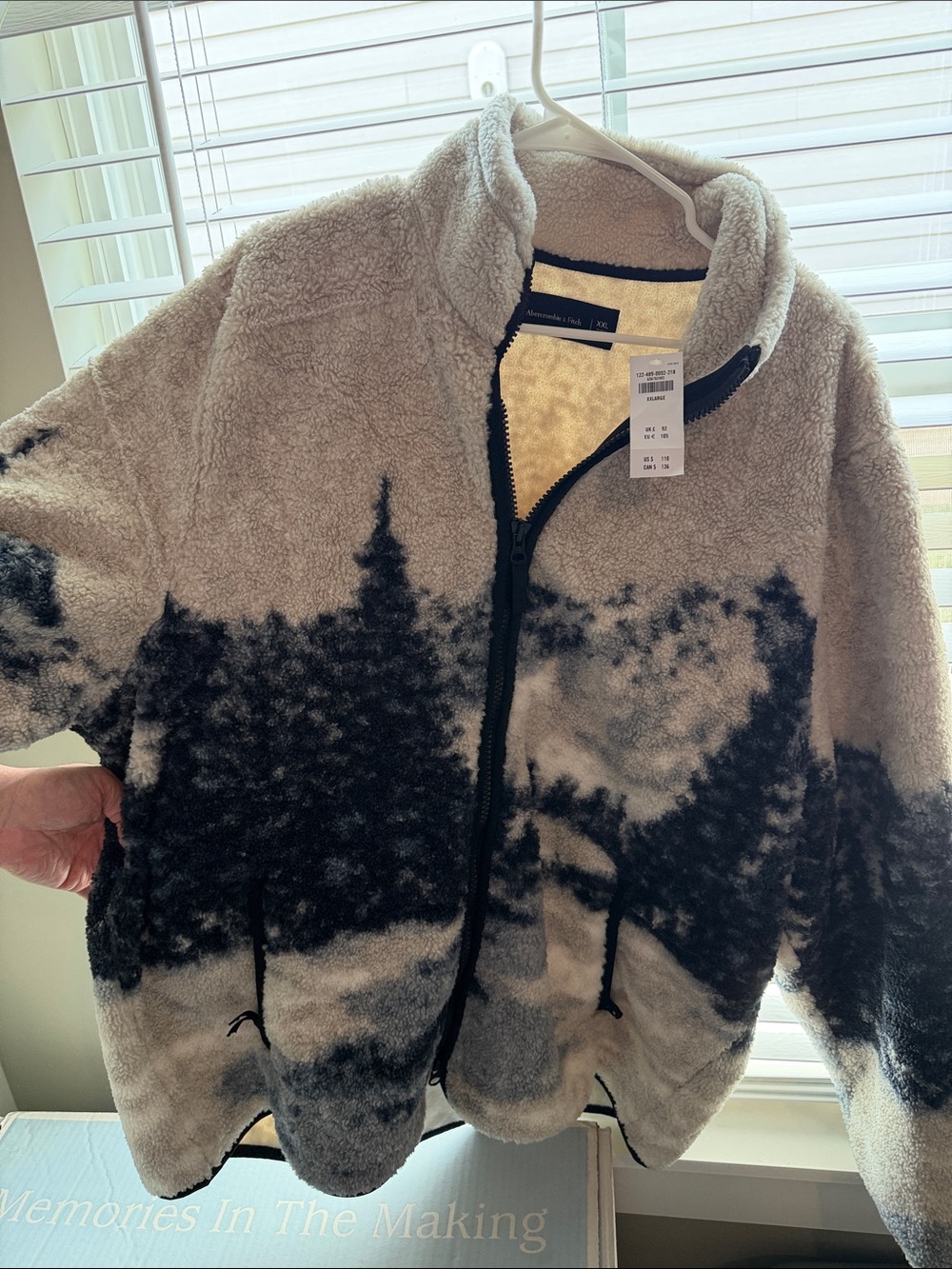 Abercrombie & Fitch Cream and Black Sherpa Zip-Up Jacket